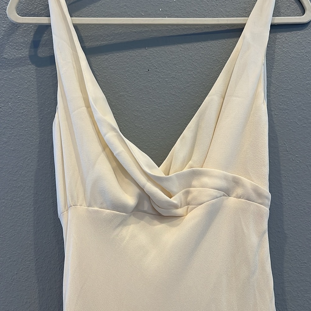 Elegant V-Neck Cream Wedding Dress - Picture 2 of 6